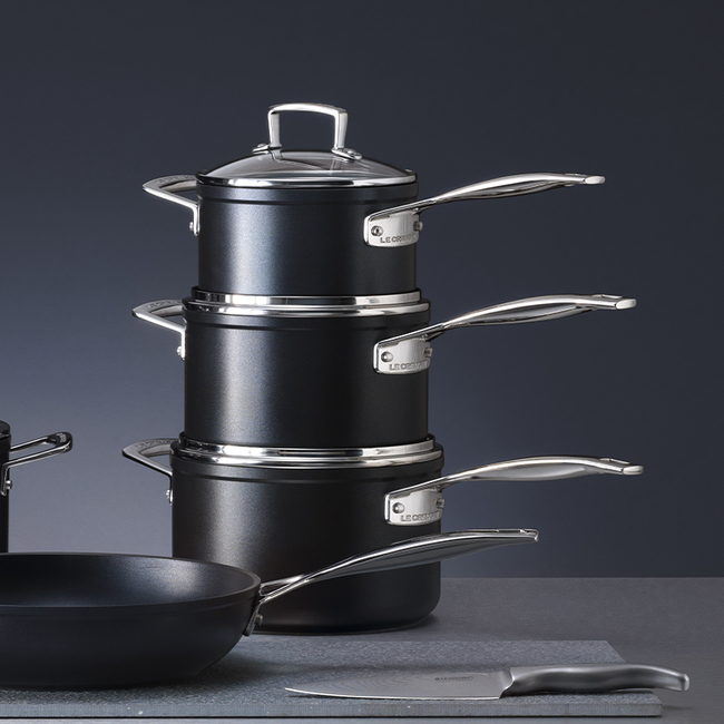 Ensemble de trois casseroles antiadh&eacute;rentes robustes pro, view 5